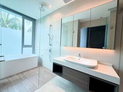 Ocean Drive (D4), Detached #526786591
